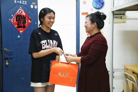 aee155ad01e53aea4c2dcd3a48ead5fe