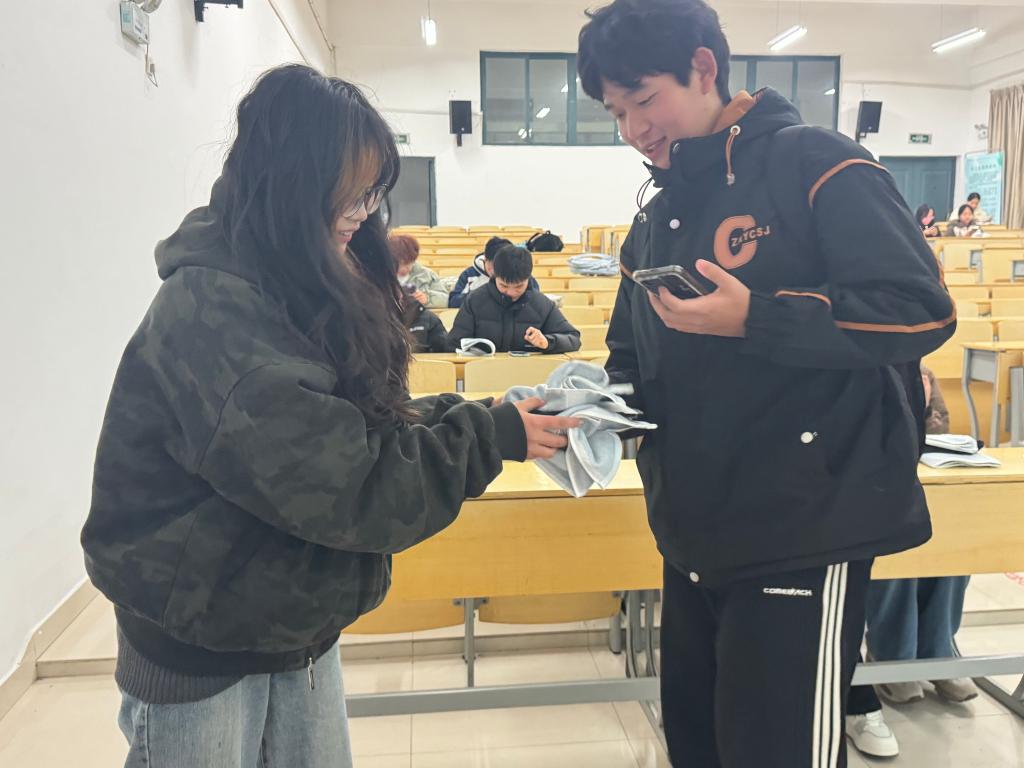 图示, 示意图

中度可信度描述已自动生成:ver1